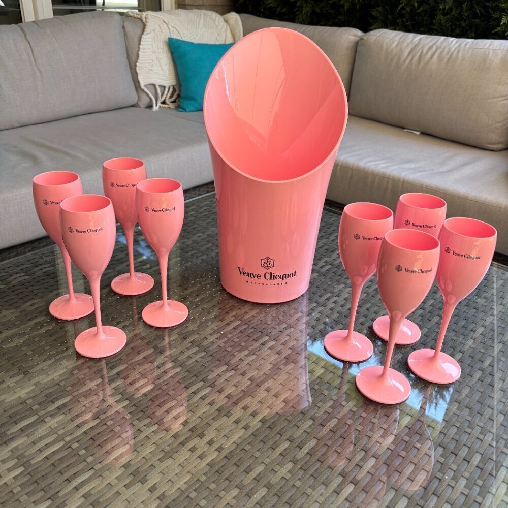 *NEW* Veuve Clicquot Set - 1 Pink Champagne Bucket & 8 Pink Flutes - Picture 2 of 5